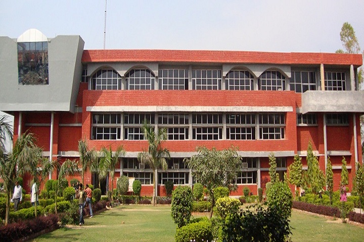 https://cache.careers360.mobi/media/colleges/social-media/media-gallery/18123/2018/10/8/Campus view of Swami Parmanand Polytechnic Lalru_Campus-view.jpg